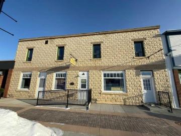 Ponoka, Alberta - Patio, Garden, Deck