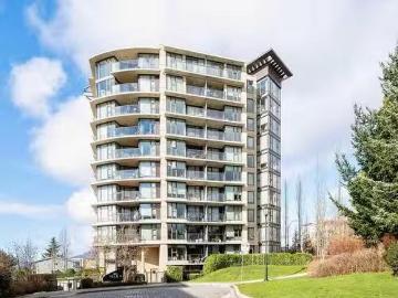 501 683 Victoria Park West, North Vancouver, BC, V7M 0A2 Lux.