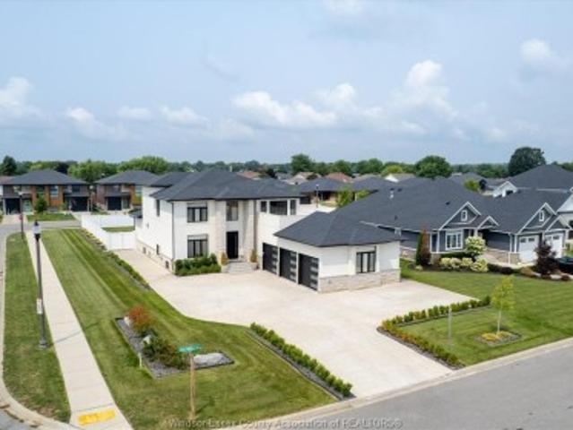 501 Caldwell Court, Amherstburg, ON, N9V 0G4 house for sale | Listing ID 26021 | Royal LePage