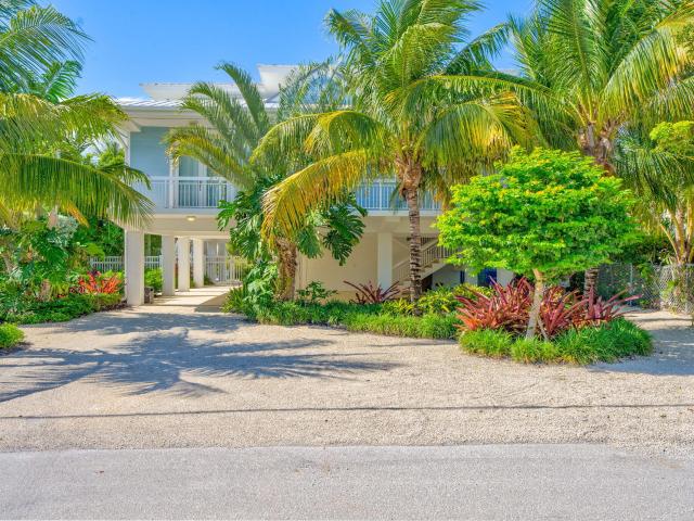 501 Caribbean Dr, Key Largo, FL 33037 | MLS #616173