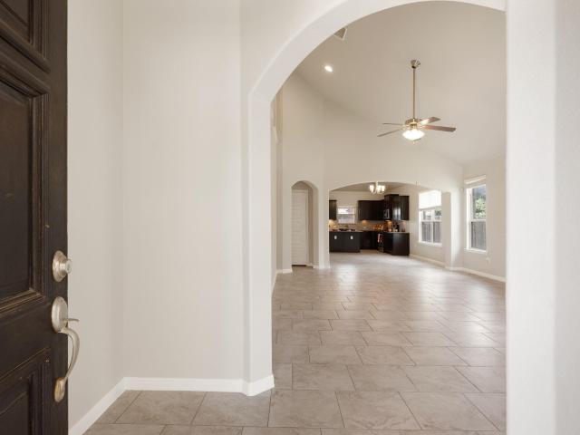 501 Buttermilk Ln