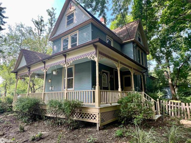 501 E Lowe Avenue
