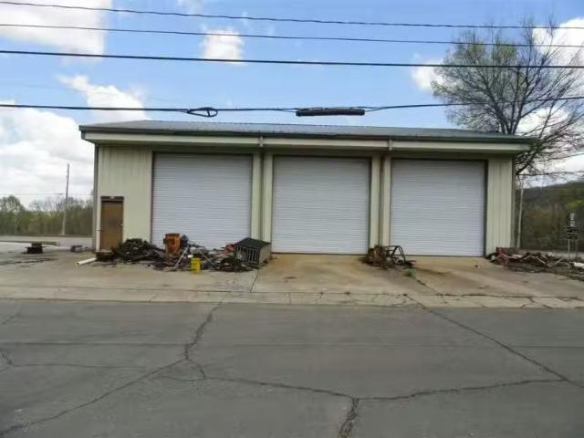 501 E MAIN ST, MARSHALL, AR 72650