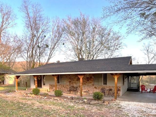 501 Hayden Heights Road