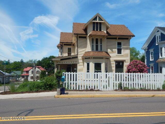 501 MAIN Street