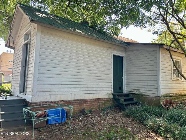 501 N High St