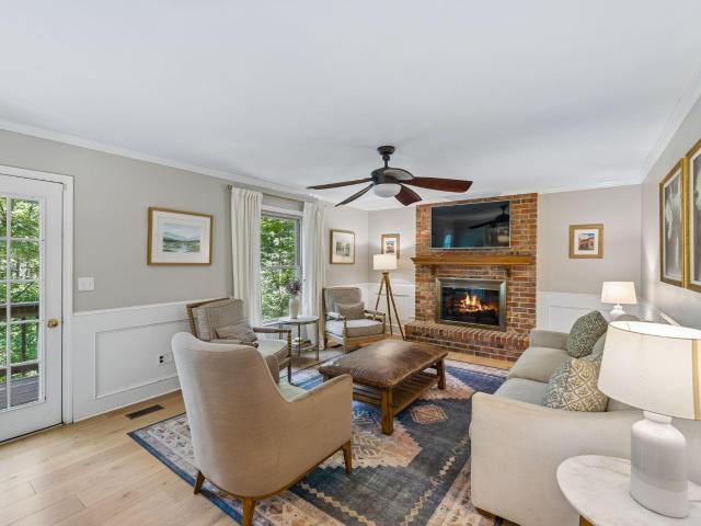 501 N Palisades Drive
