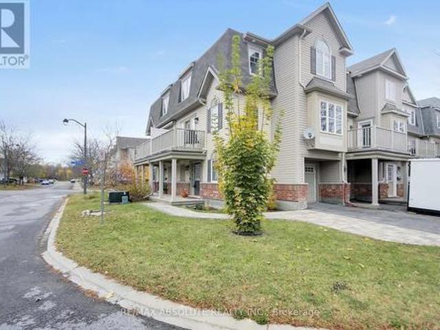 501 Sedgebrook Way, Ottawa, ON, K2S 0M3 house for sale | Listing ID X14121 | Royal LePage