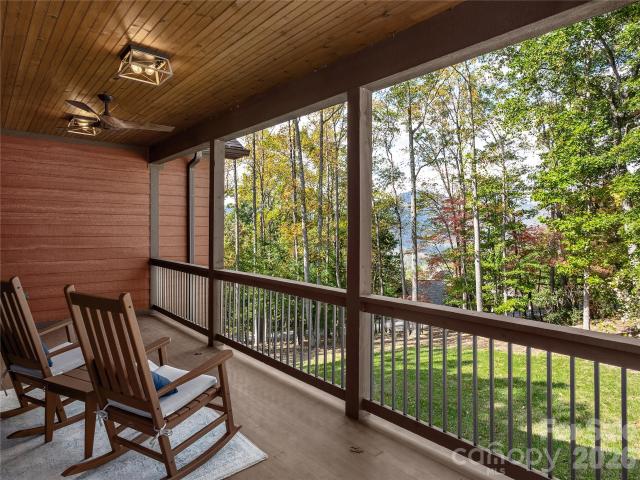 501 Sugar Maple Lane
