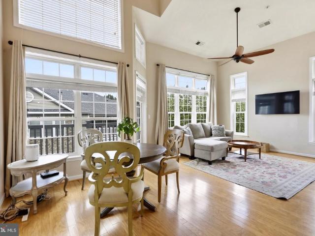 501 Sunset View Terrace SE # 406
