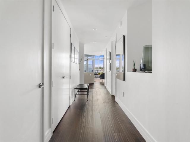 501 West Ave # 704