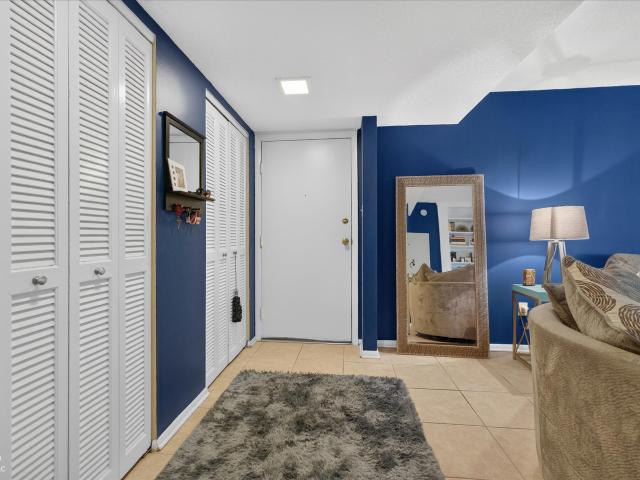 5026 Allisonville Road # B