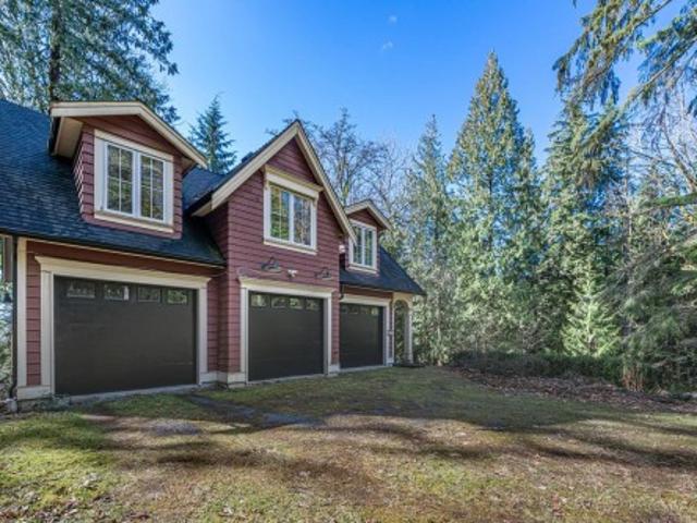 5028 Sumas Mountain Road, Abbotsford, BC, V3G 3C1 house for sale | Listing ID R3104 | Royal LePage