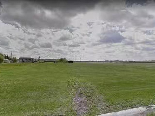 502 103Rd Avenue, Tisdale, SK, S0E 1T0 vacant land for sale.