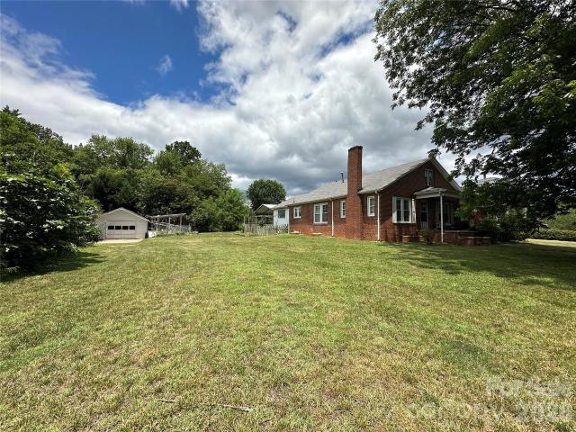502 Connelly Springs Road SW