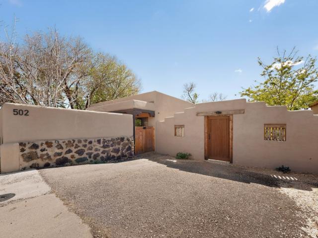502 Barela Lane