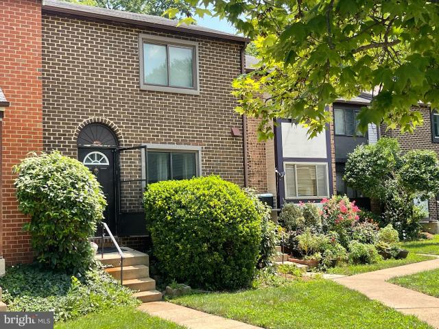 502 Giles Pl, Sterling, VA 20164 | MLS #VALO2103