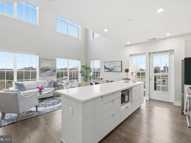 502 Diamondback Drive # 204