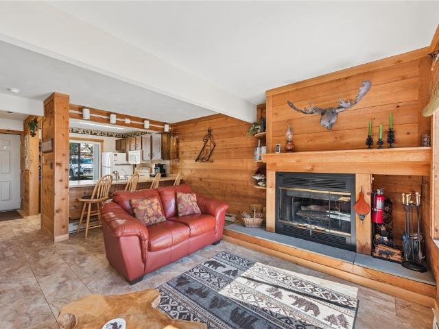 502 Kooser Circle