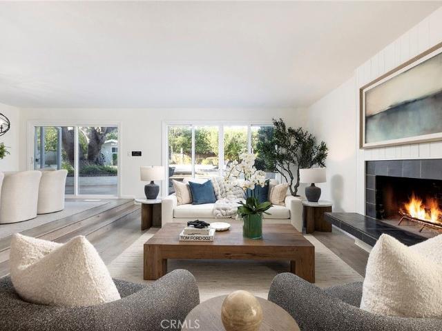 502 Kings Rd, Newport Beach, US, CA