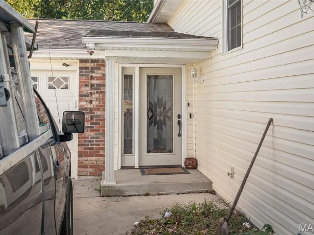 502 Hunter Chaise Dr, Wentzville, MO 63385 | MLS #25070
