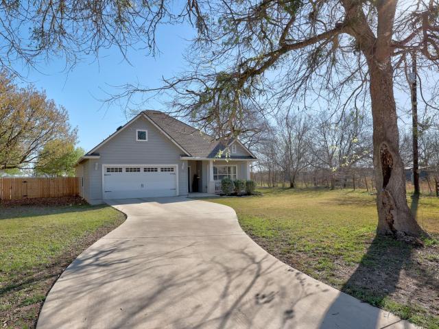 502 NW River Rd