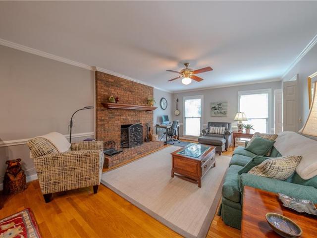 5034 Cobblestone Road