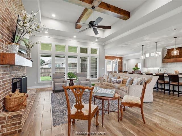 5034 Greenstone Way