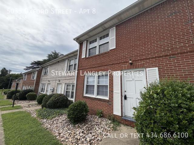 5035 Oxford Street, 2 beds, 1 full and 1 half bath