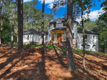 5037 Autumn Trail