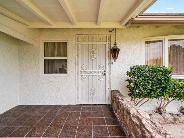 5037 Greenbrier Ave