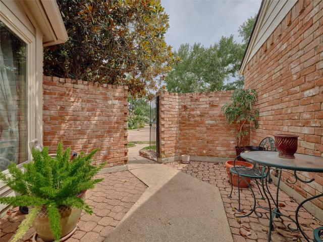 5038 Autumn Forest Drive