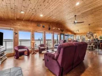 5039 6 St, Rural Lac Ste. Anne County, AB, T5M 2T8 house for.