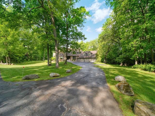 5030 Stone Oak Drive