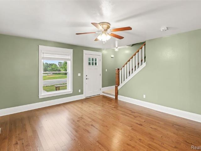 5031 Oakwood Road