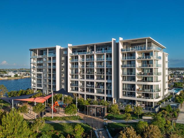 503/1 Waterside Retreat, Birtinya