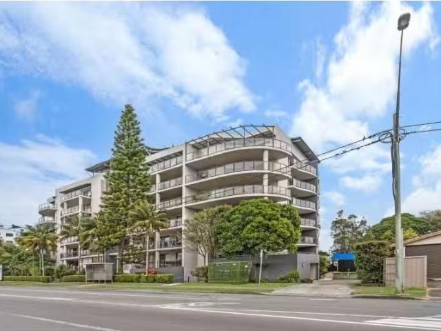 503/1 9 Torrens Av, The Entrance House for rent Listed by Mic.