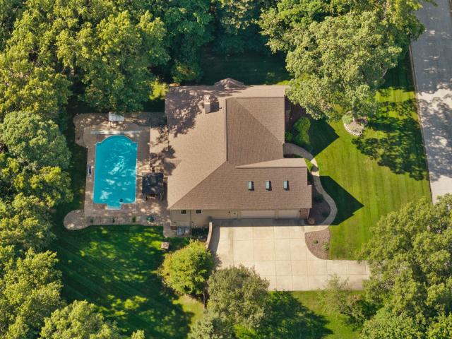 5032 W Concord Drive
