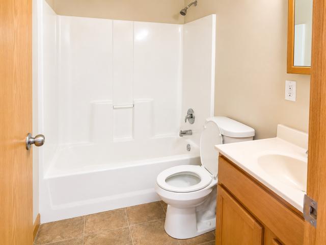 503 505 S Circle Drive
