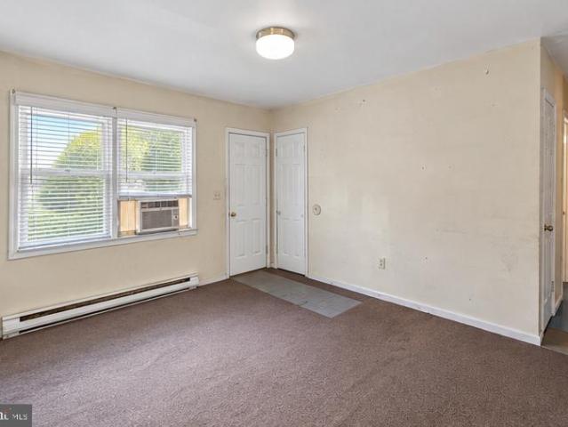 503 Booth Street