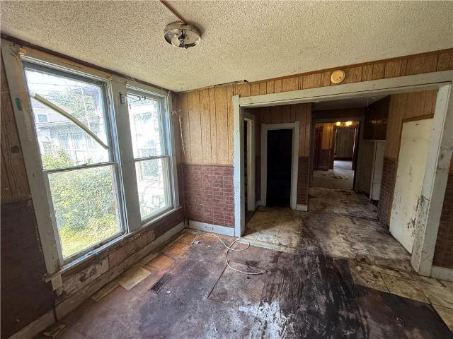 503 Benton Avenue