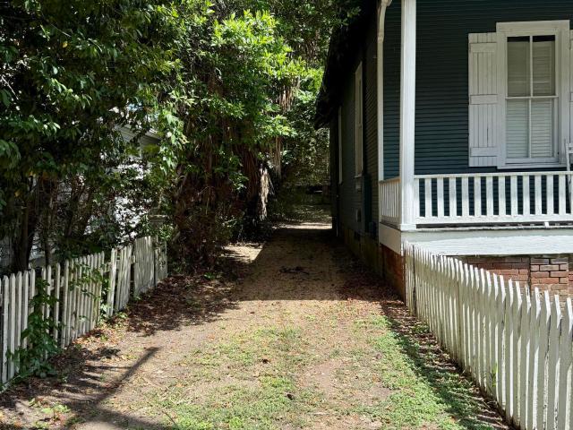 503 Madison Street