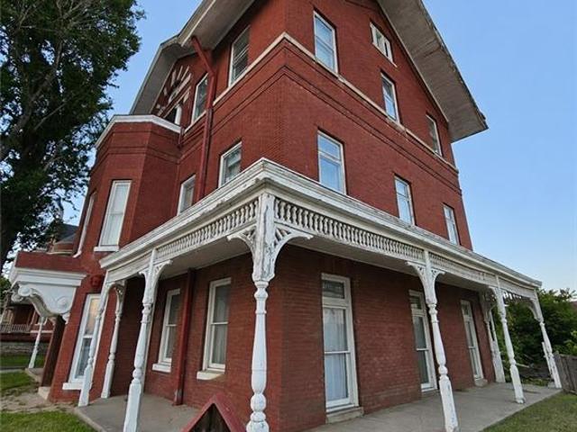 503 N 5th Street