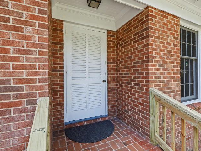 503 N Estes Drive