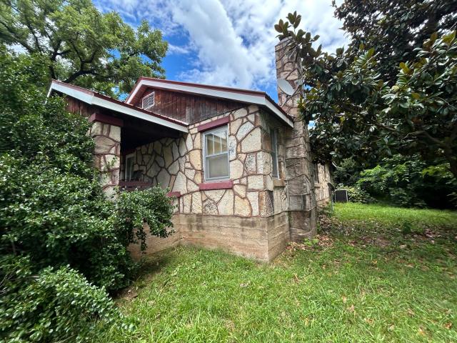 503 S 6th Street