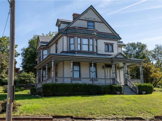 503 S 11th Street