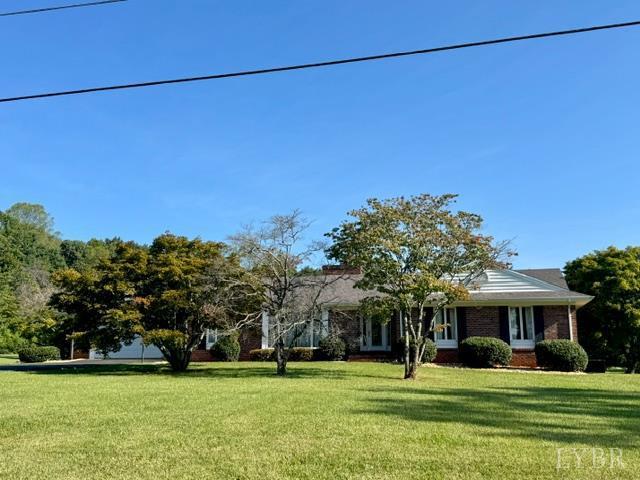 503 Woodlawn Trail
