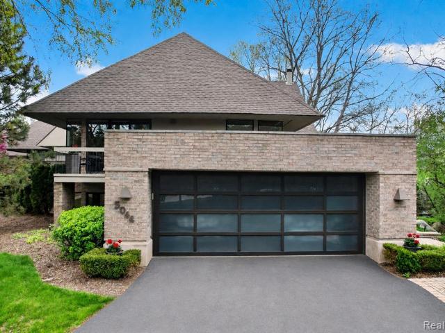 5044 Christy Court