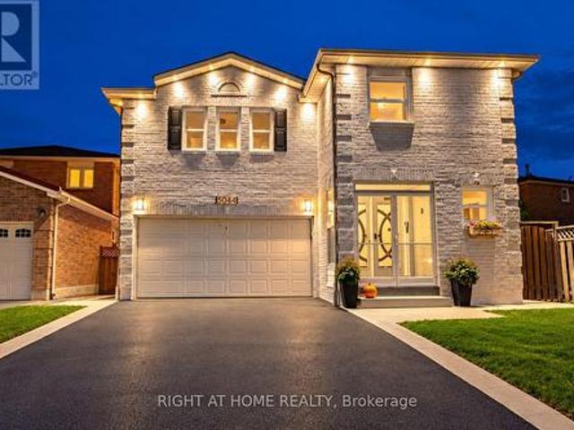 5044 Guildwood Way E, Mississauga, ON, L5R 2R6 house for sale | Listing ID W14101 | Royal LePage