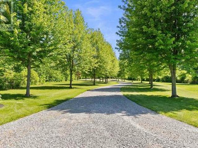 5045 Michener Road, Fort Erie Crystal Beach, ON, L0S 1R0 house for sale | Listing ID X13454 | Royal LePage
